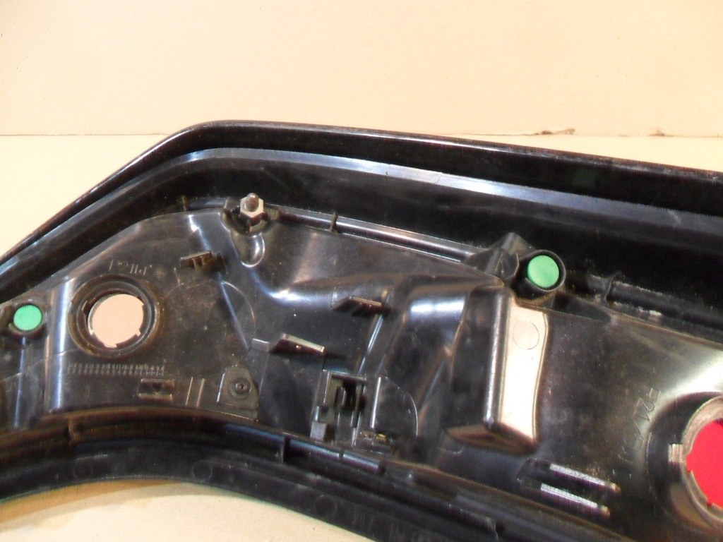 фото №14, Лампа задняя левая toyota aygo 14- оригинал