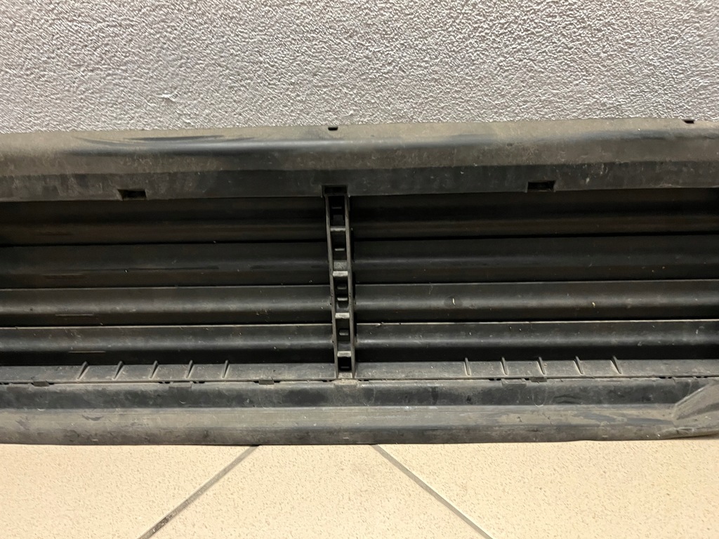 фото №8, Жалюзи шторка воздуховод воздуха skoda scala skala 19-