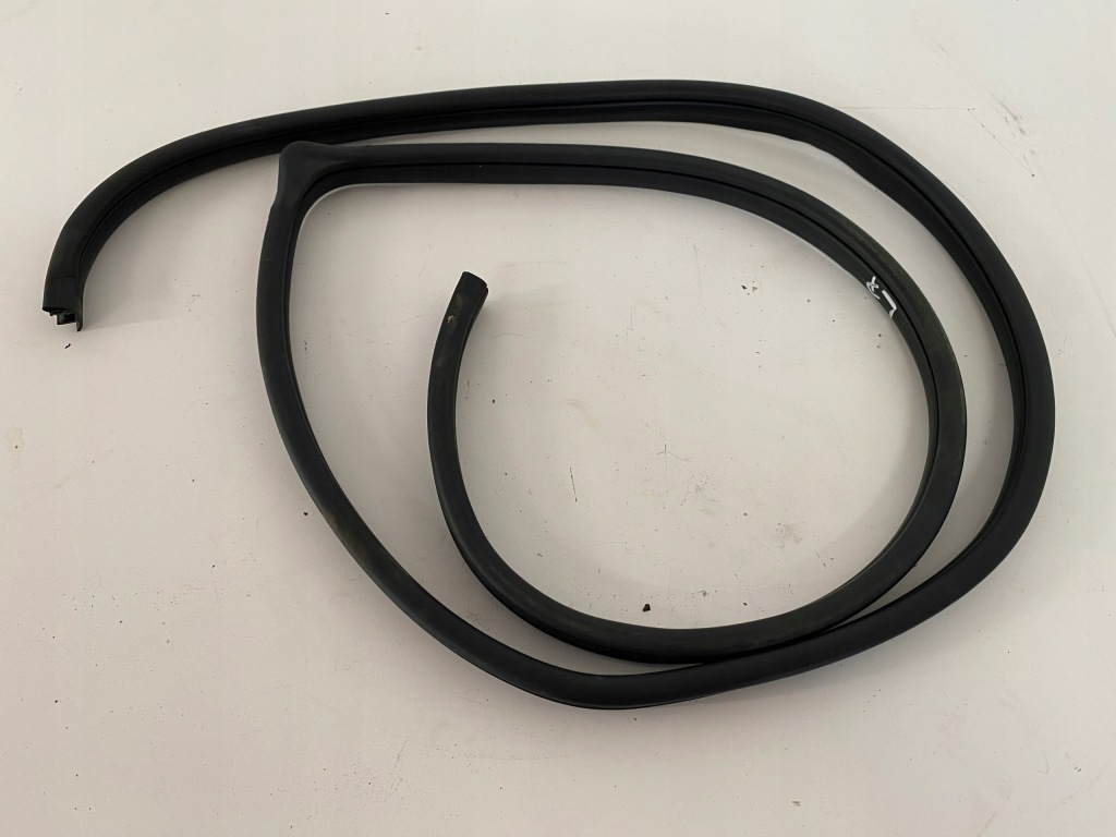 фото №1, Прокладка кузовная левая передняя kia soul 08-13