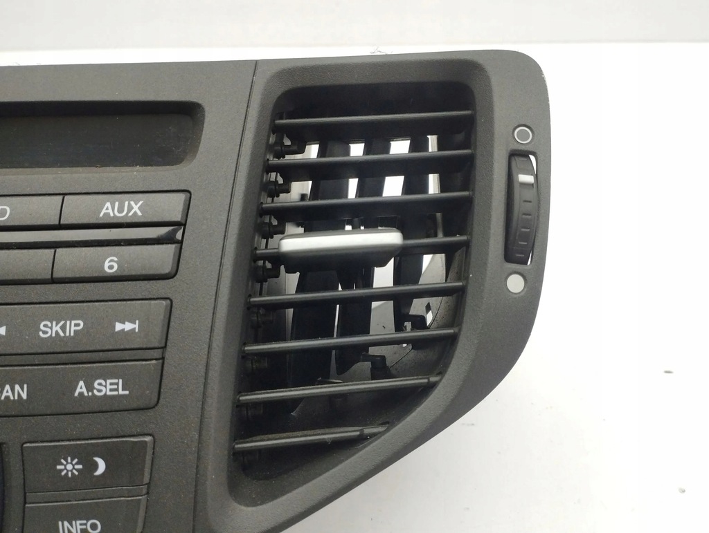 фото №8, Honda accord 2008 автомагнитола