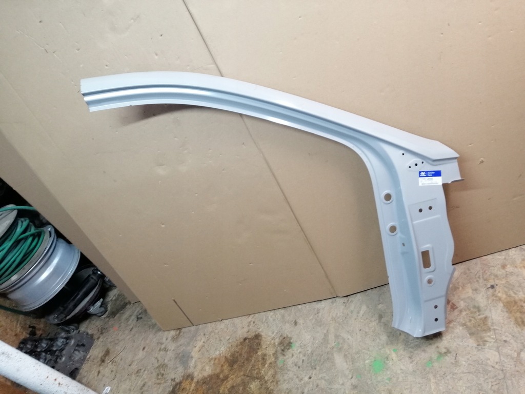 фото №1, Hyundai оригинальный номер 71122-c8000 порог блок двигателя