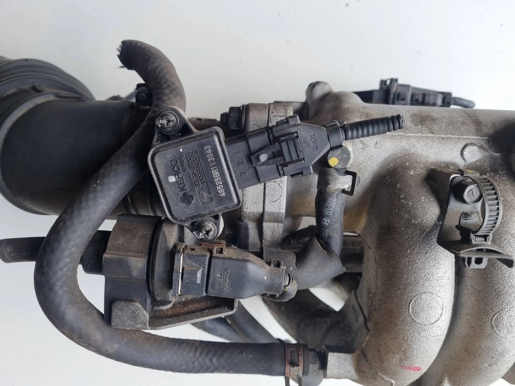 фото №11, Hyundai getz колектор всмоктуючий форсунки 1.3 b