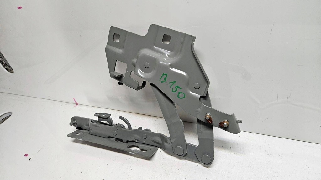 фото №7, Polestar 2 31688413 петля капот перед сторона правая