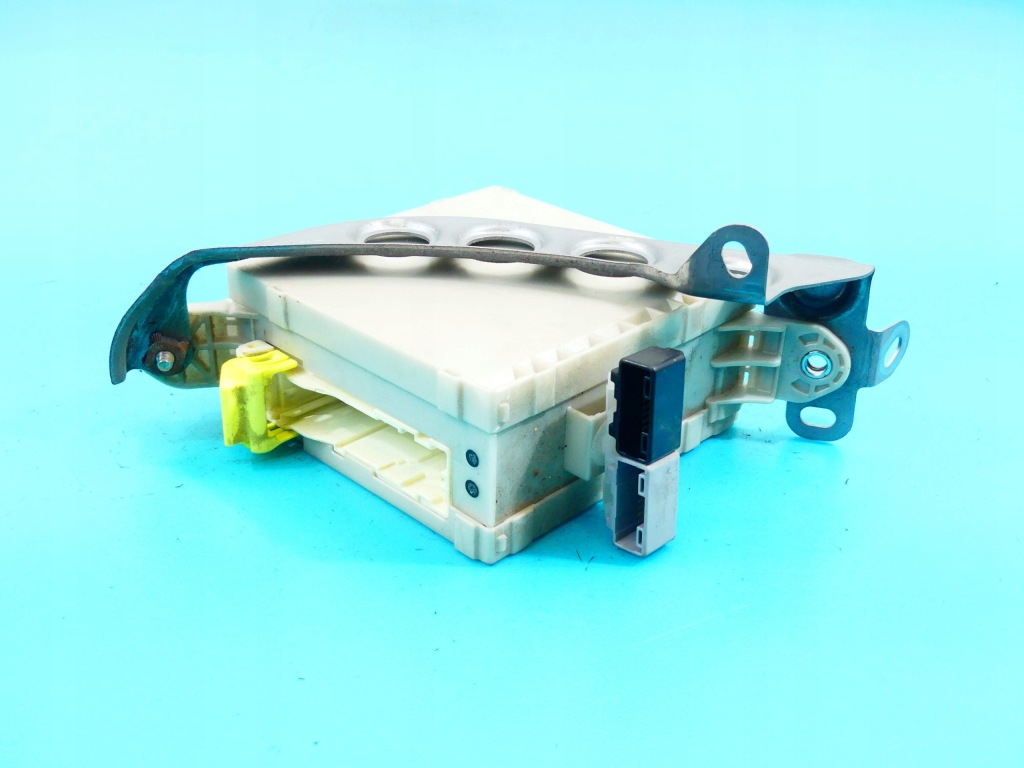 Блок управления модуль lexus ls iv 06-12 ls600h Оригинал