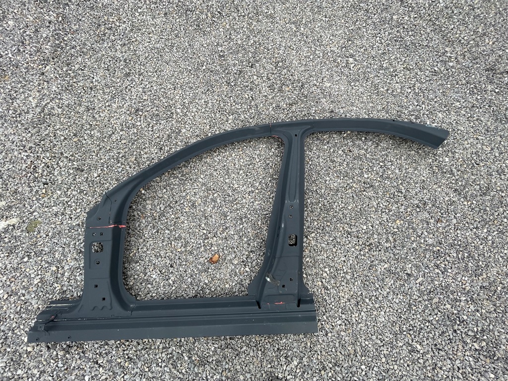 фото №1, Mercedes c w205 обшивка блок двигуна поріг лівий sedan