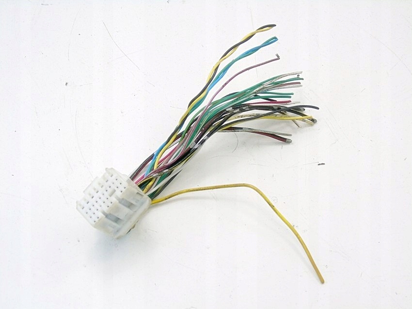 фото №1, Штекер колодка toyota avensis t25 corolla yaris verso rav 4 celica