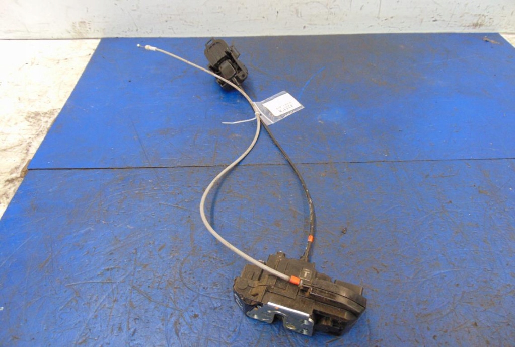 фото №1, Nissan note i замок правий перед