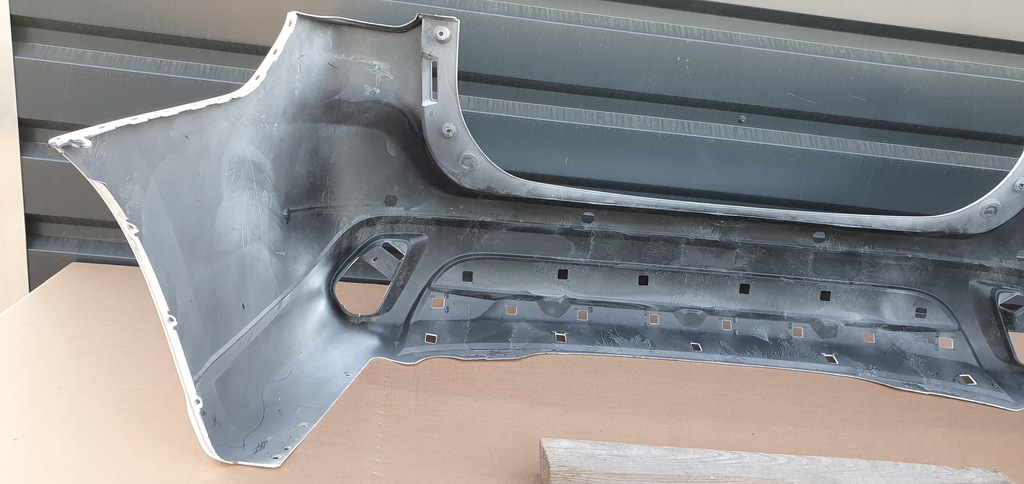 фото №11, Mitsubishi оригинальный номер 6410c798zz бампер задний