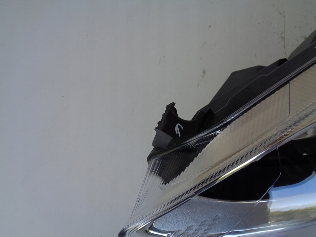 фото №3, Лампа левая фара ford fiesta mk8 17-