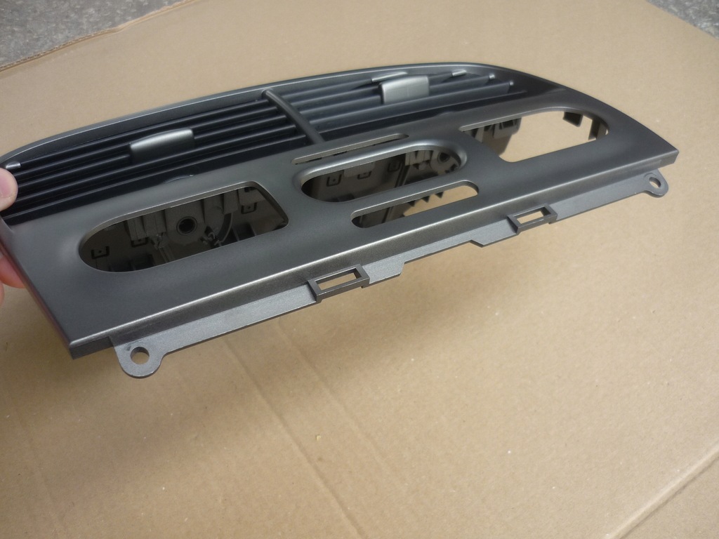 фото №9, Ґрати обдув середній seat altea toledo iii 5p1819110g ładne справні