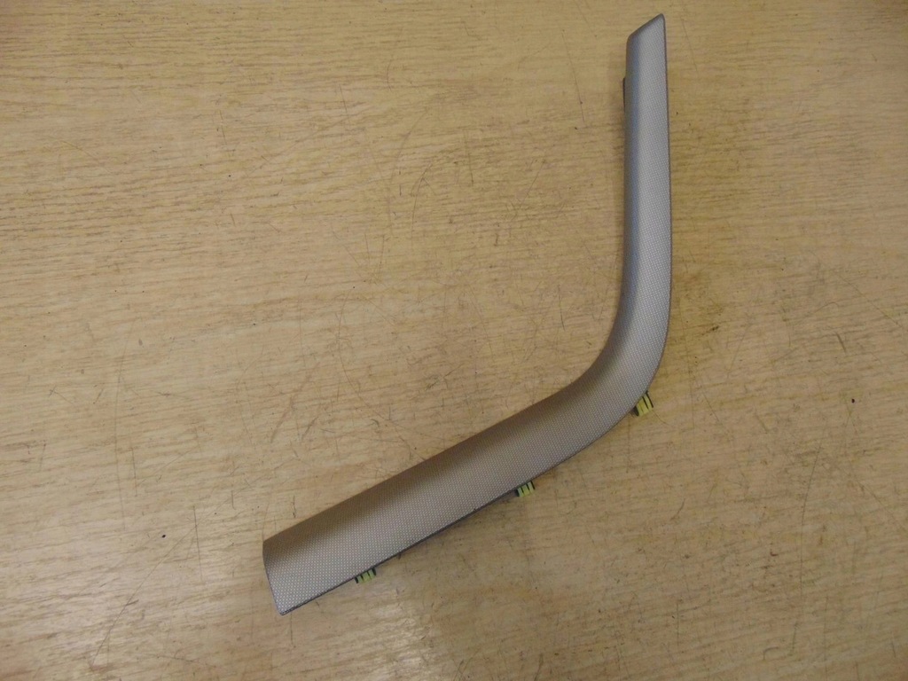 фото №1, Рамка середня консолі dekor радіо subaru legacy