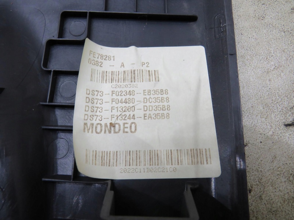 Захист  порога  правий задній hb mondeo mk5 Доставка