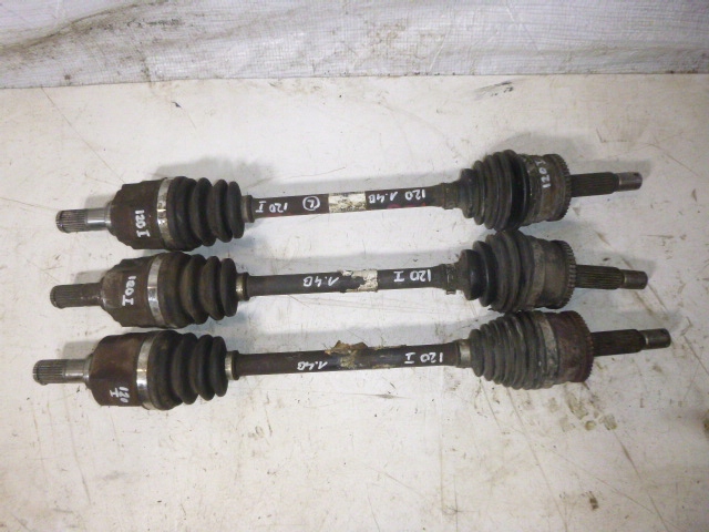 фото №1, Hyundai i20 i 1.4 16v приводной вал приводная левая перед