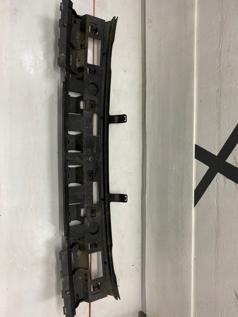 фото №6, Volvo s40 i lift напрямна кронштейн бампера задня