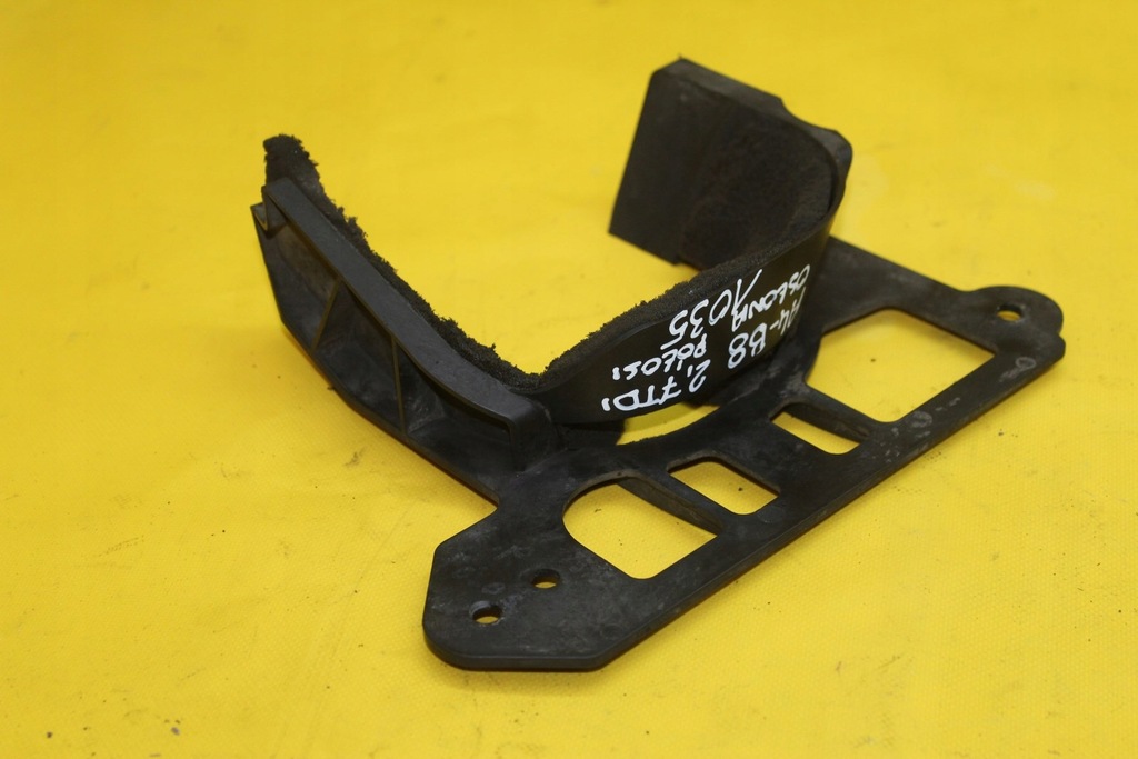 фото №1, Защита полуось audi a4 b8 8k0863187a