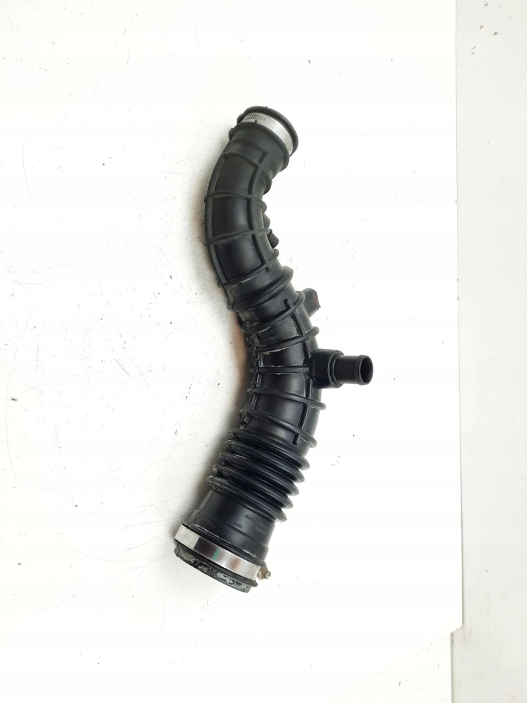 фото №1, 2017 dacia sandero часть трубы впуска воздуха 165764382r