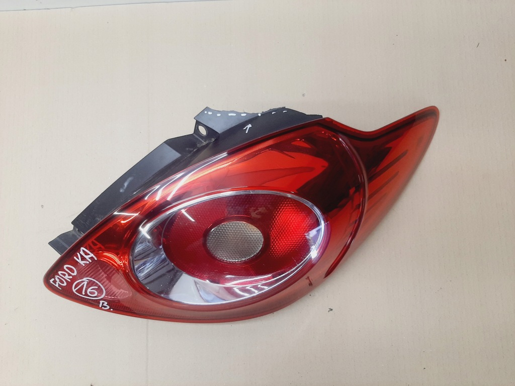 фото №8, Лампа правая задняя ford ka ii mk2 3d 3дверь lata 2008-2016 angielska