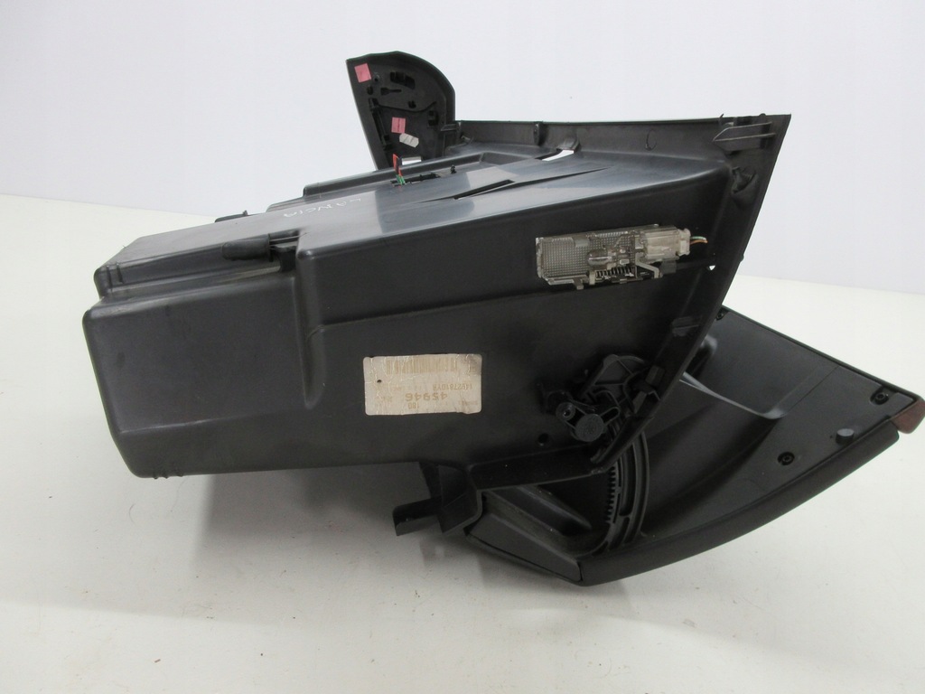 фото №9, Lancia phedra бардачок пасажира 1484104077