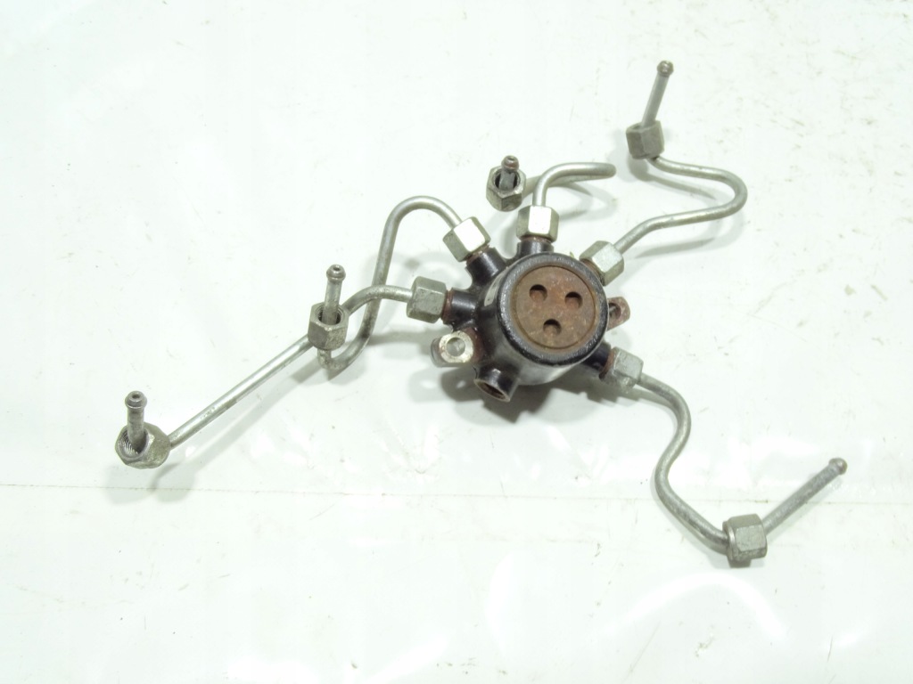 Розподільник пального 4m5q9d28db ford Ціна