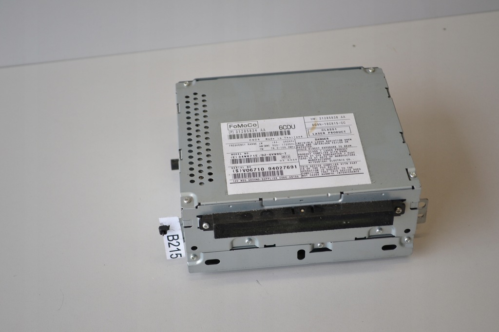 фото №1, Volvo v70 iii радиопроигрыватель оригинальный номер 31285834 8g9n-18c815-cc