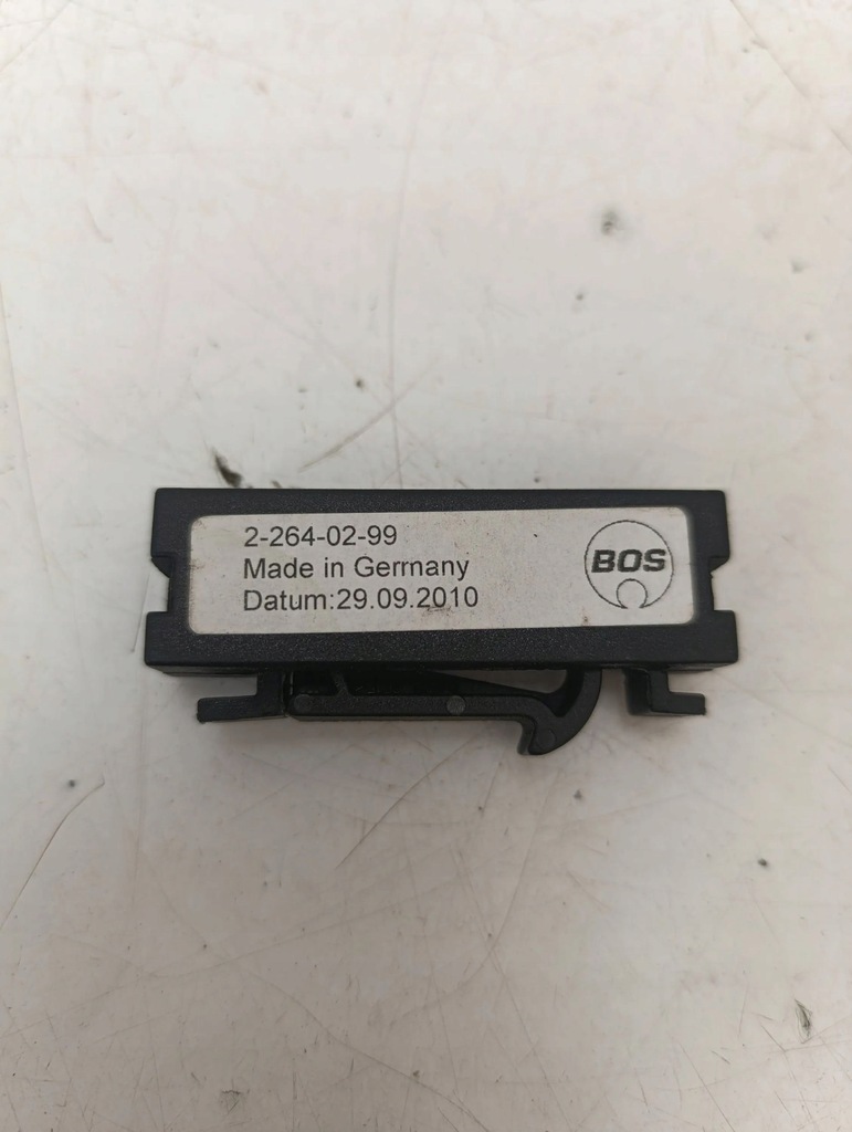 фото №1, Opel insignia a 2010 елементи кріпильні 22640299