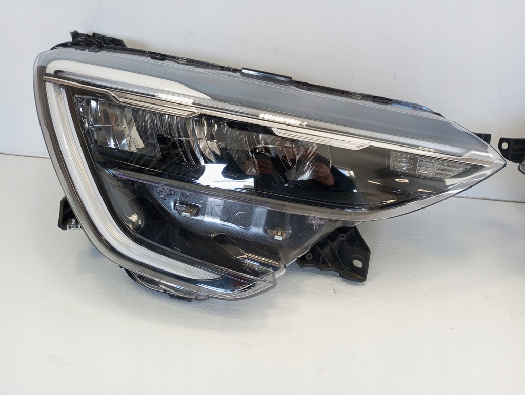 фото №5, Лампа full led ліва renault arkana lift 260605973r