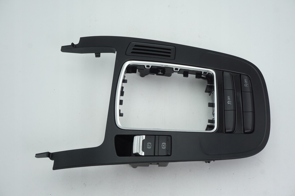 фото №1, Рамка захист домкрата audi a4 8k0864261f