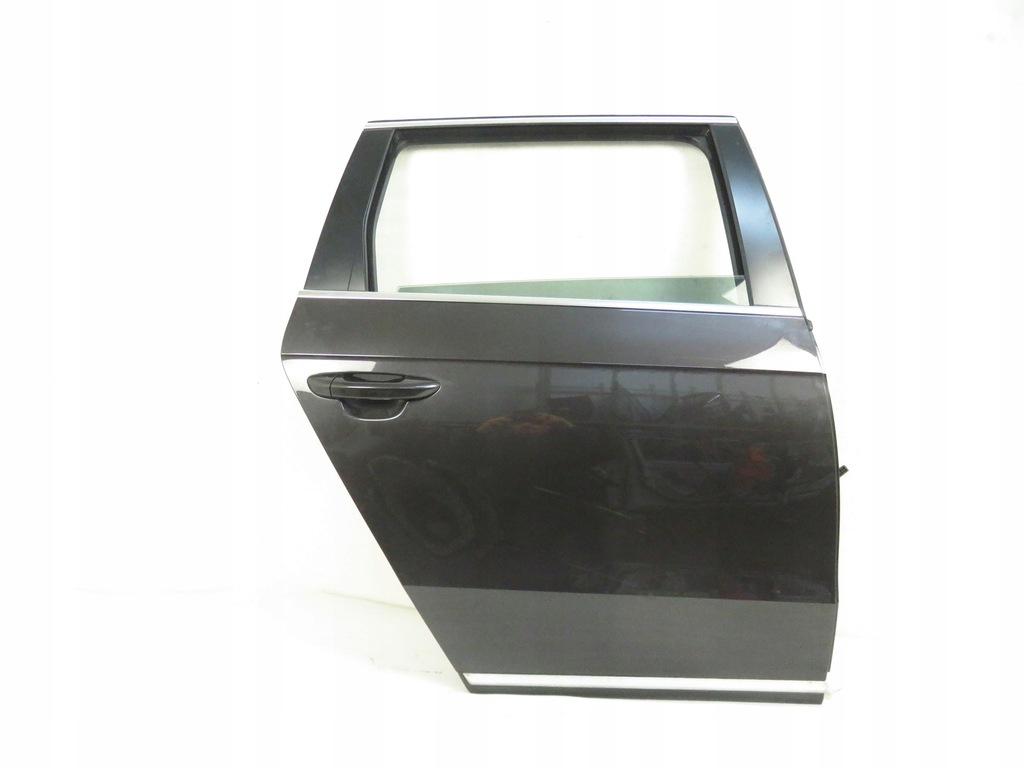 фото №1, Двері правий задня vw passat b7 variant 365 lc8z