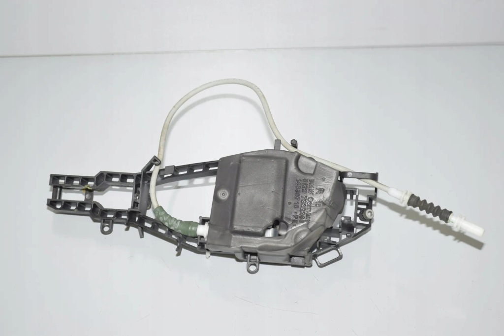 Купить Рамка ручка внутренней задних правых дверь bmw - 17597200