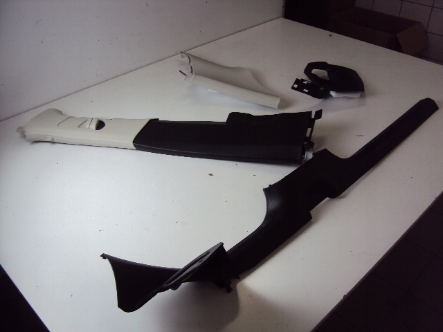 фото №2, Защита обшивка стоек левая vw t-roc 1.5 tsi 20 r