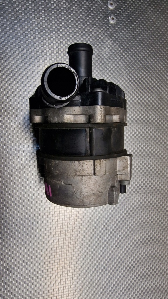 фото №1, Audi a6 c6 насос wody 4f0965567