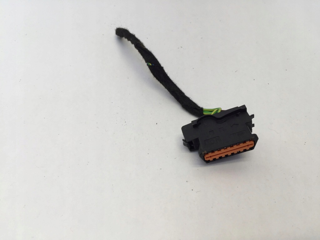 фото №1, Opel corsa f 2020 разъём сервисные obd 957980