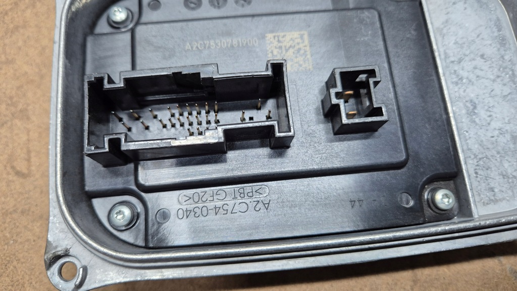 фото №8, Преобразователь модуль лампы led mercedes w177 w247 w205 оригинальный номер a2479004204 oryg