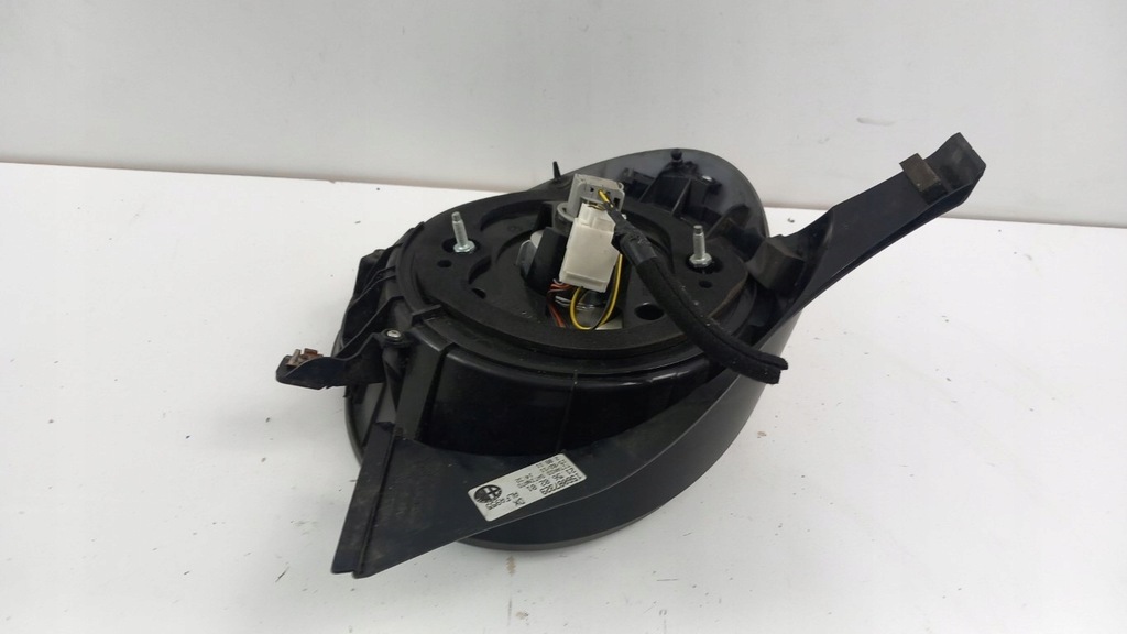 фото №3, Alfa romeo mito hb лампа задня права led