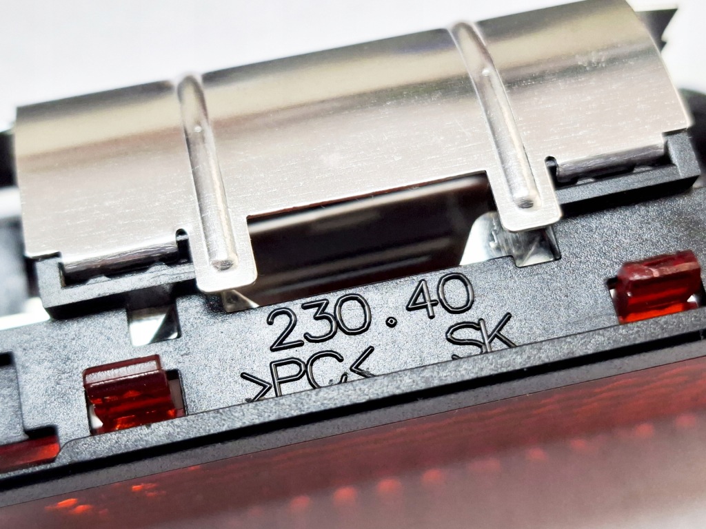 Лампа освітлення кришки багажника bmw e39 e46 e61 e65 e91 f01 f10 x3 e83 Зі Шроту