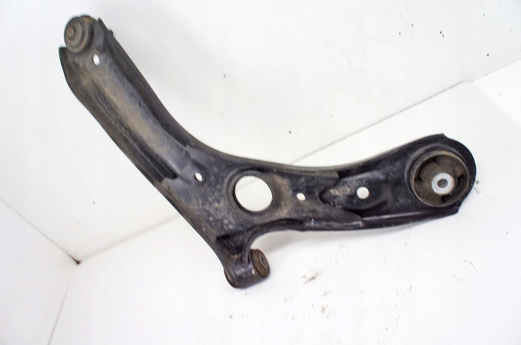 фото №6, Sz232 hyundai elantra vii 1.6i важіль лівий перед 54500aa100