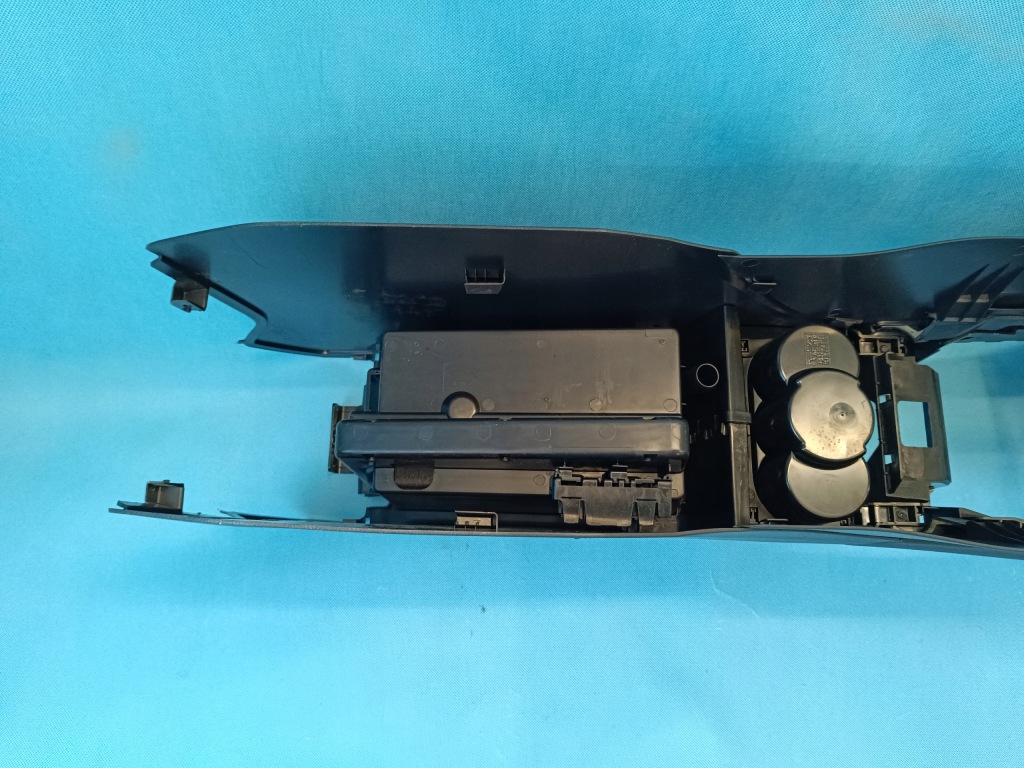 фото №12, Skoda superb 3 kombi 2.0 tdi 147kw 2023 r защита туннель средний 3v1863241et