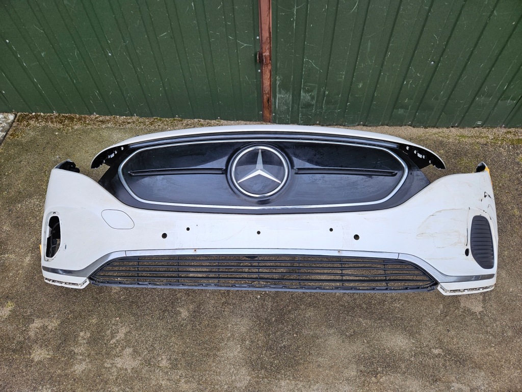 фото №1, Mercedes eqa 2021- бампер перед оригінал