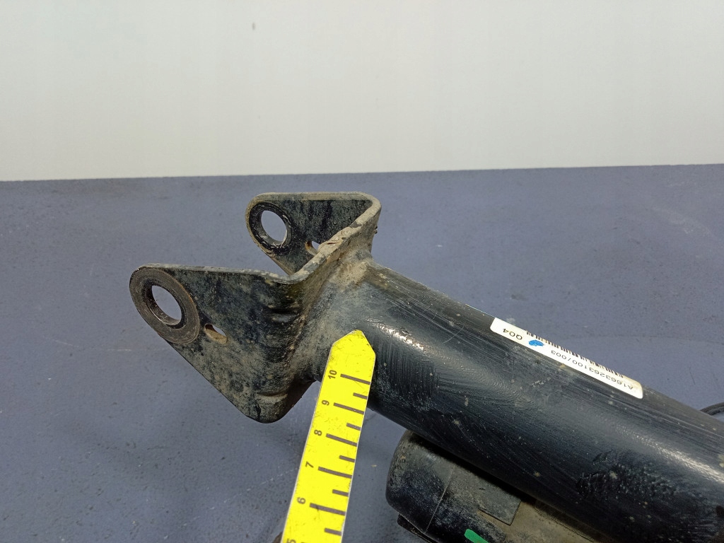 фото №7, Mercedes gls x166 амортизатор задняя правый задний a1663263100