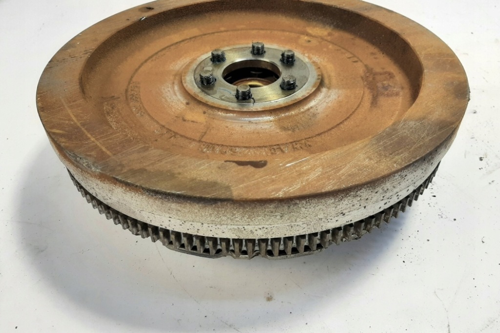 Комплект зчеплення vw golf vii 5g1, bq1, be1, be2 04l141015d 1.6l дизель Зі Шроту