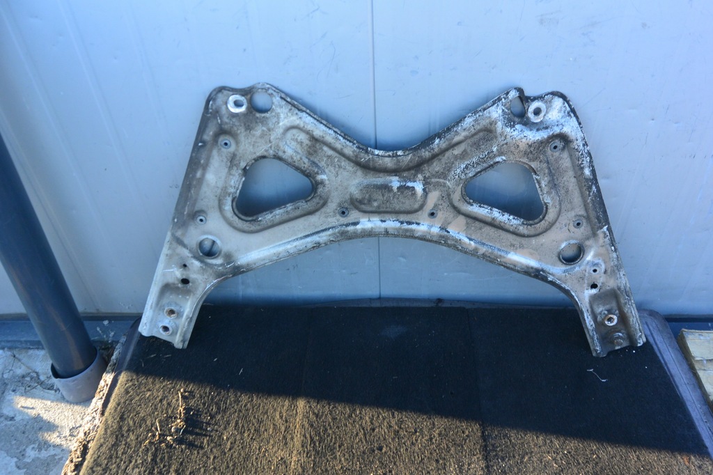 фото №5, Кронштейн балка перед maserati quattroporte ghibli