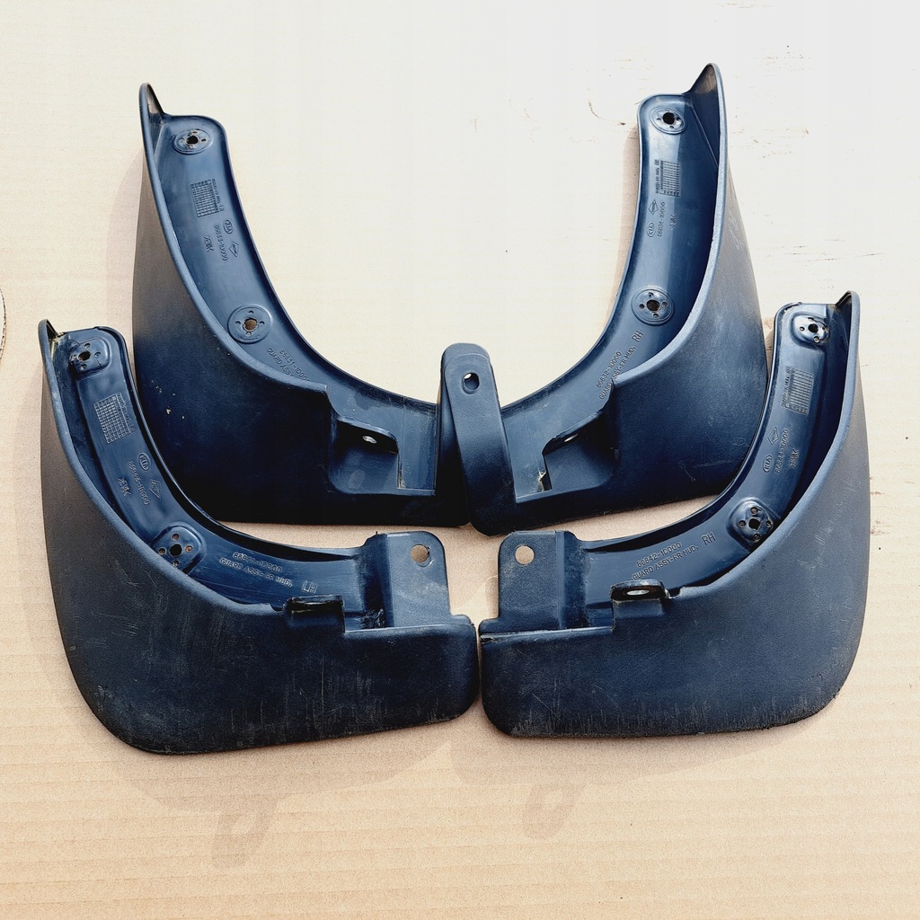 фото №1, Kia carens iii брызговик брызговик комплект брызговики