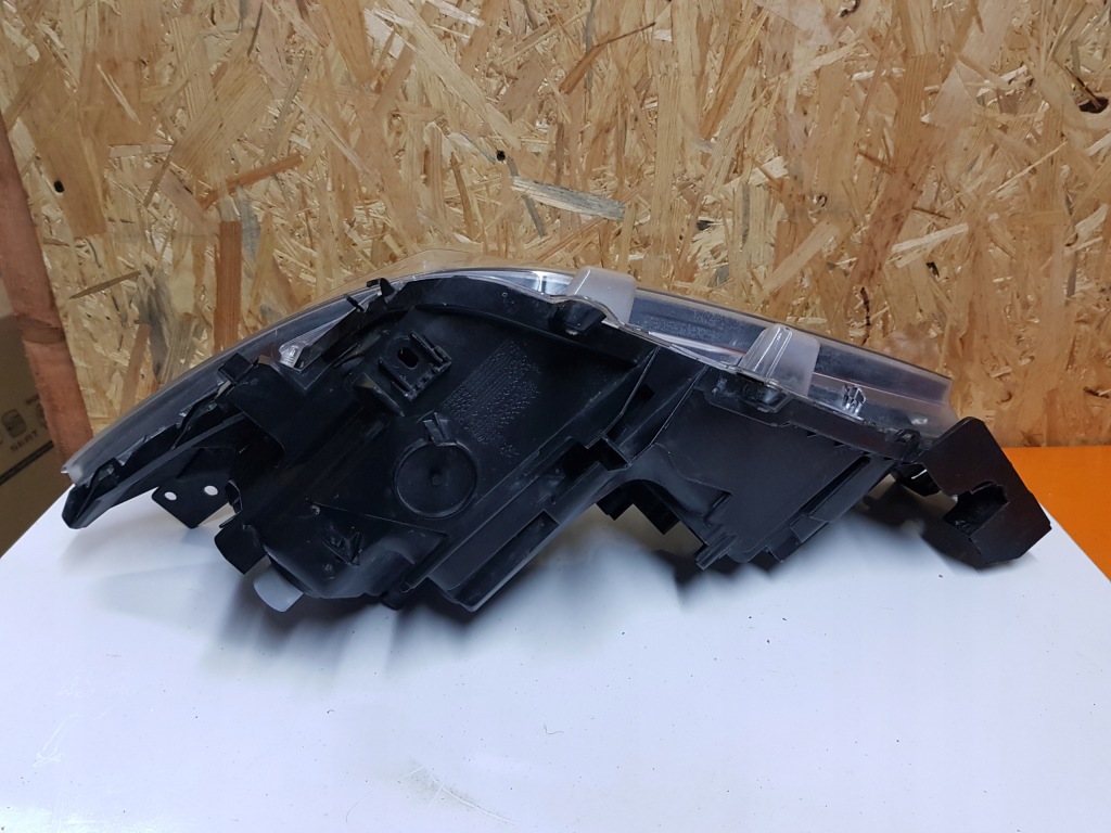 Фара r правая правый  перед передняя mazda 3 3 r 13 14 15 16 ксенон led Оригинал