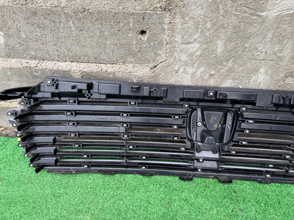 фото №9, Honda hr-v iii 3 lift решётка радиатора решётка радиатора бампера перед org eu