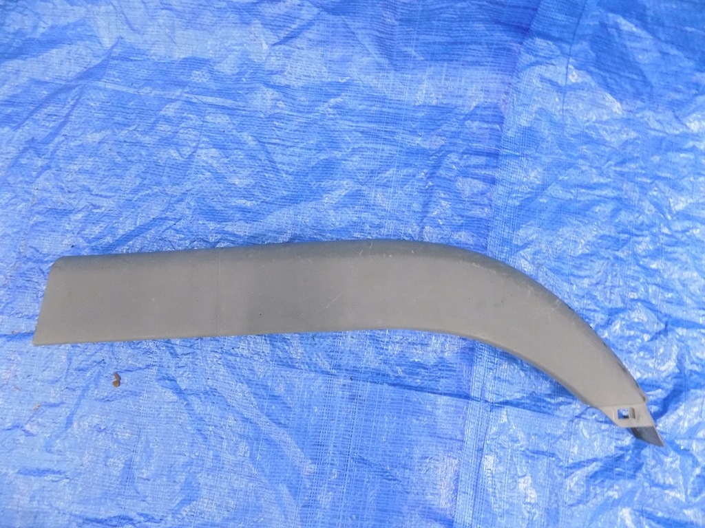 фото №1, Молдинг крыла правый перед cabstar e 98-06r 3,0td