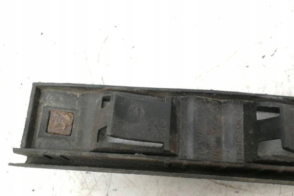 фото №9, Правый направляющая передний бампера seat toledo ii 1m2 1m0807050b 1.78l