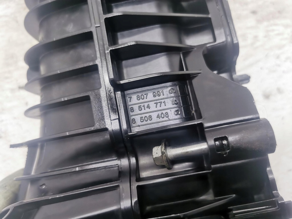 фото №11, Колектор впускний  bmw seria 1 f20 f21 2.0d 7807991