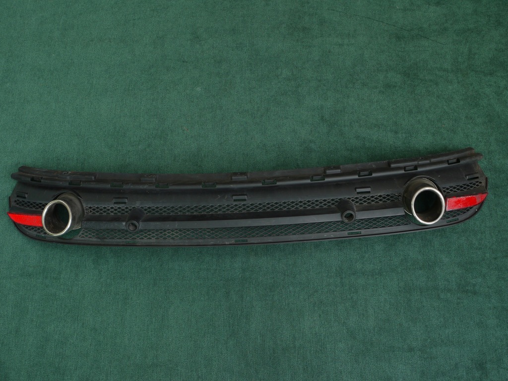 фото №1, Спойлер нижній кліпси aston martin db9 2004-2010r