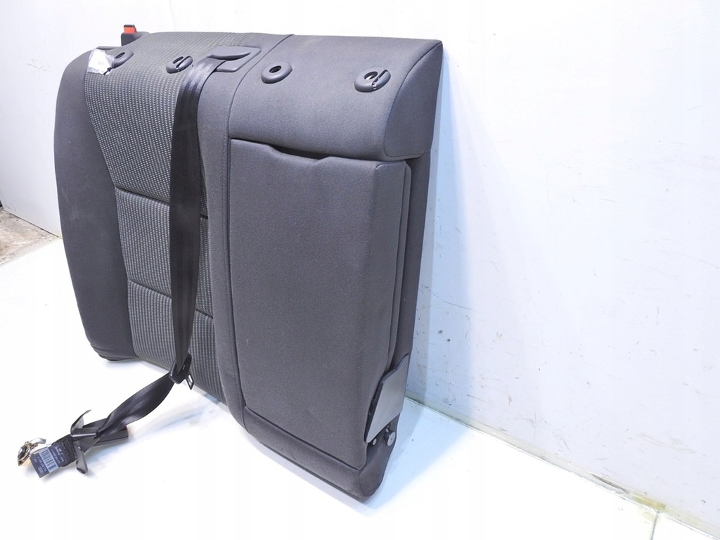 фото №6, Спинка сиденье правый задняя audi a4 b7 avant