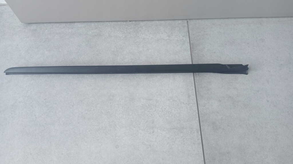 фото №6, Молдинг отводящая вода bmw 3 g20 g21 g28 g80 g81 чёрный mat левая